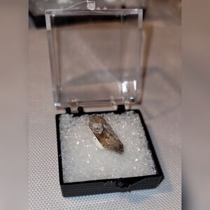 Searle Canyon Red Beryl Mine, Utah Champagne Topaz, Small Bixbyites with Matrix